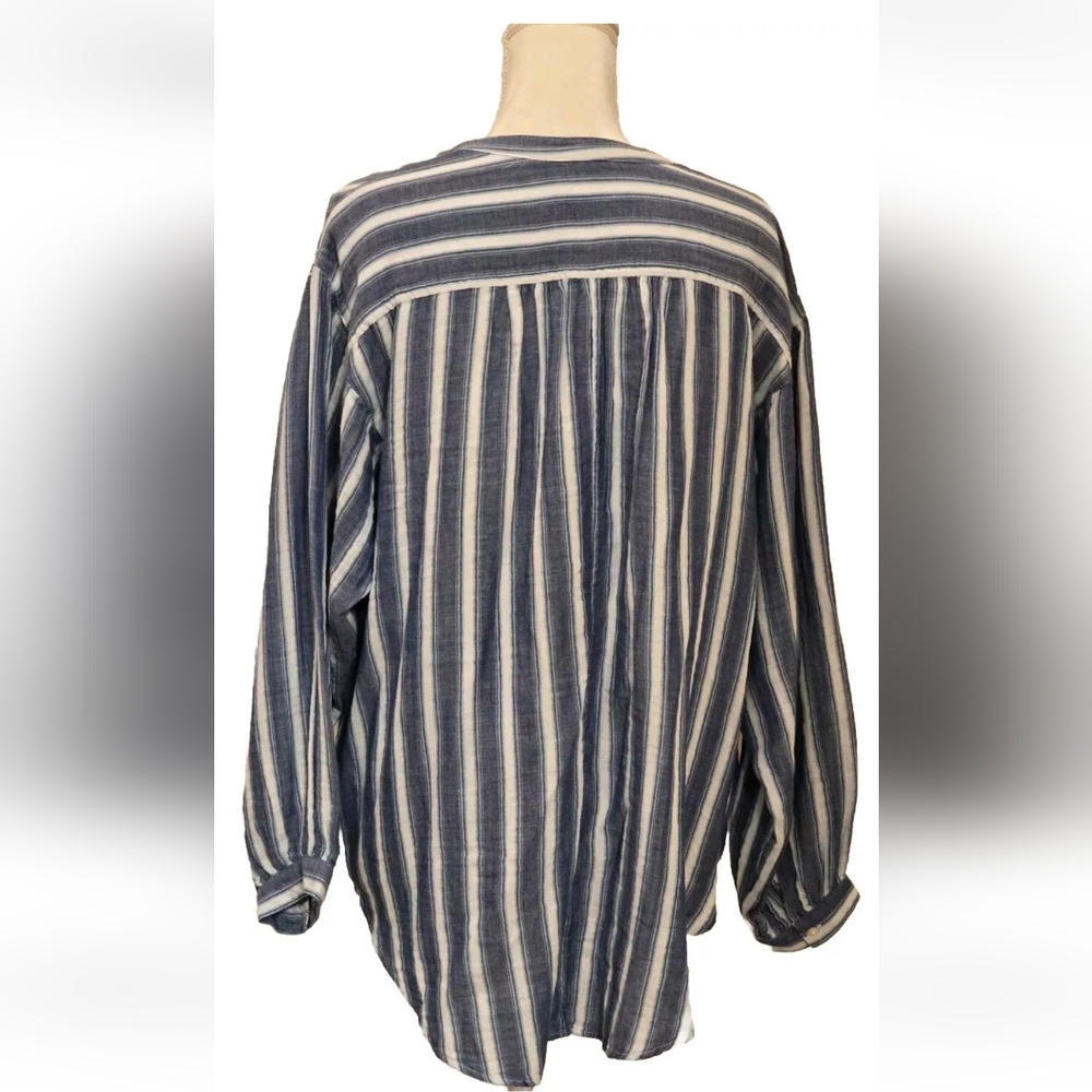 Old Navy Women's White Blue Stripe Old Money 1/2 Button 100% Cotton Top NWT XL - Picture 5 of 9